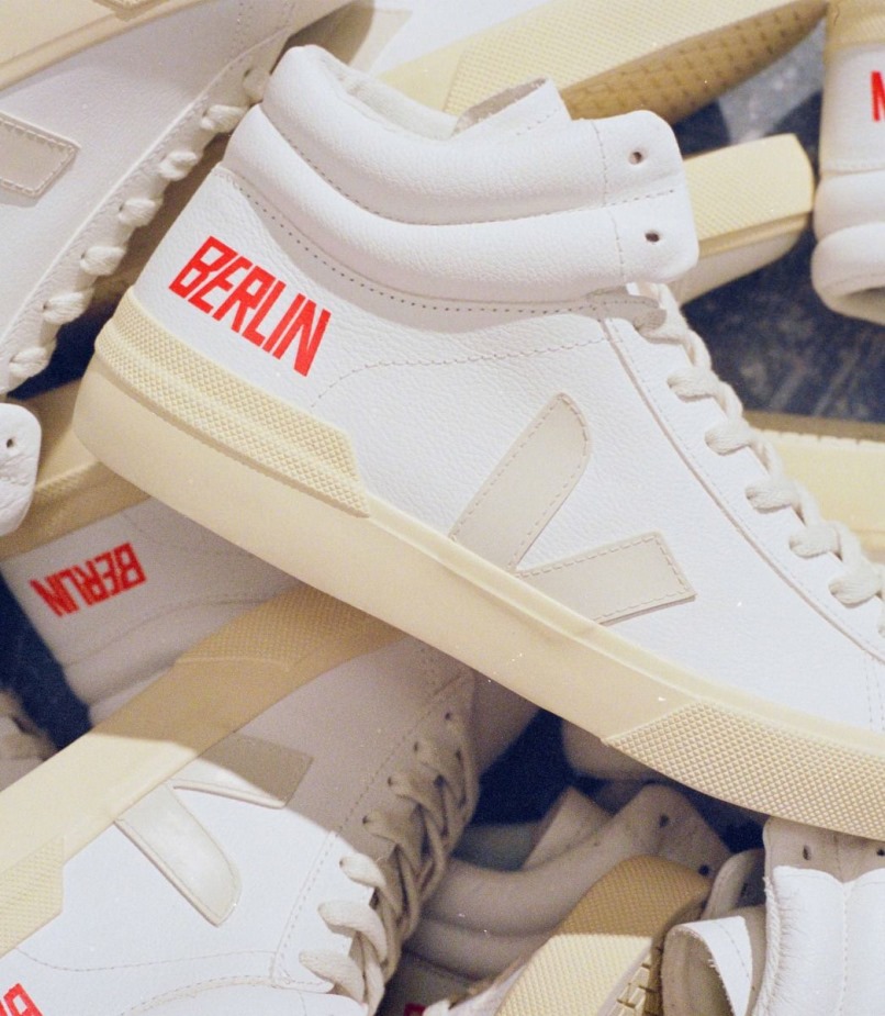 Veja X Berlin White Pierre Special