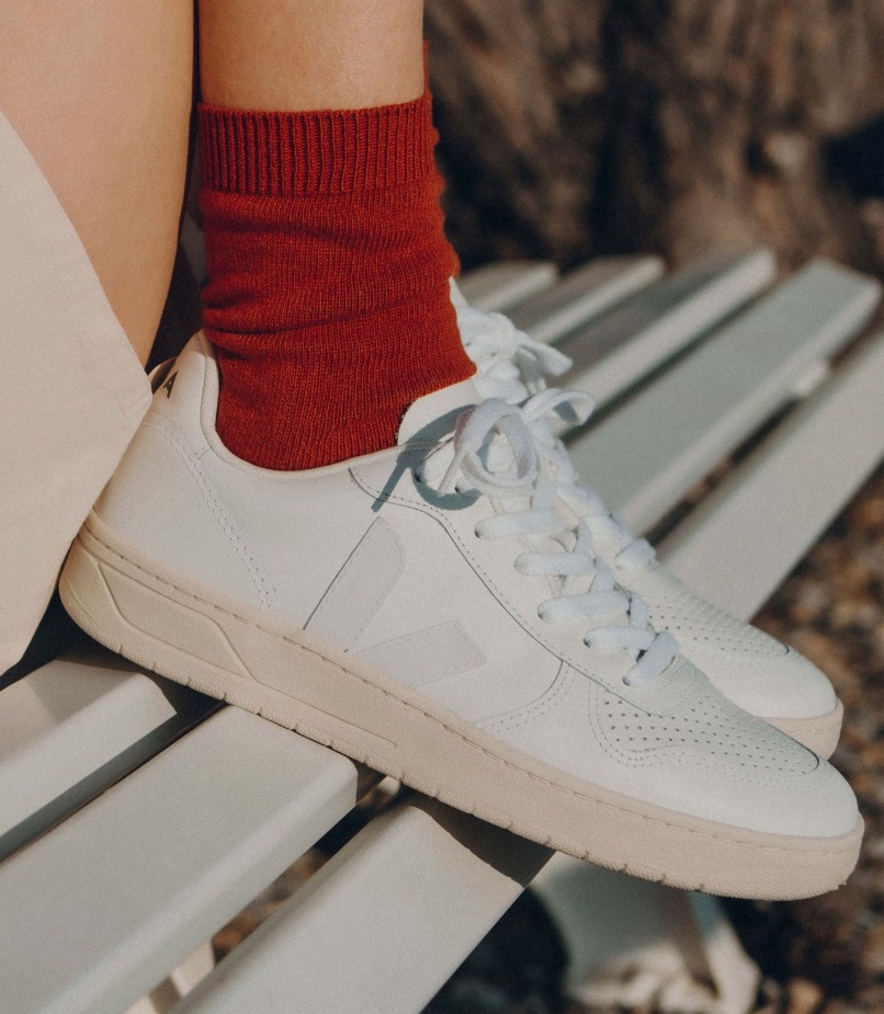 Veja Leather White