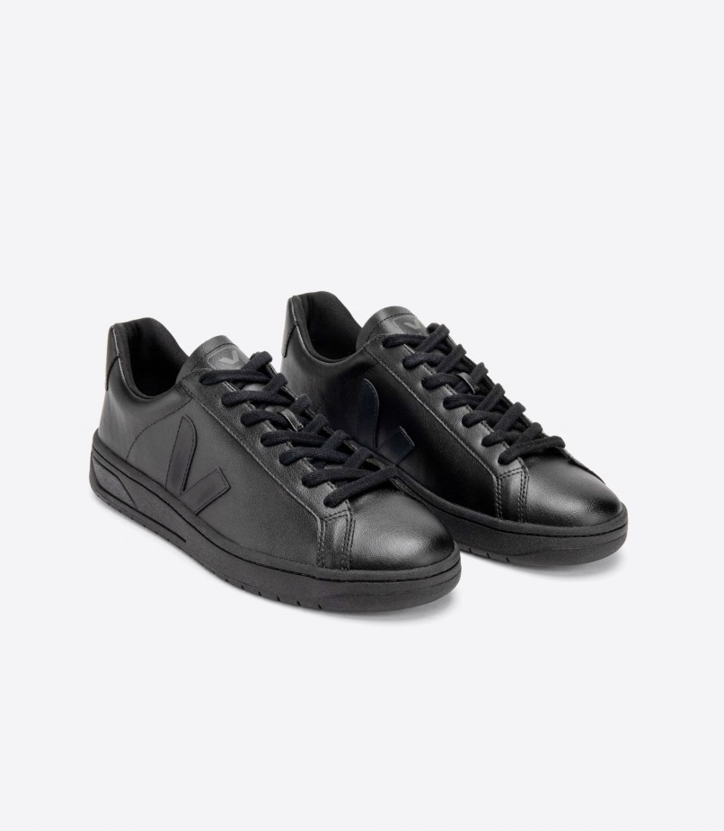 Cwl Full Black Veja
