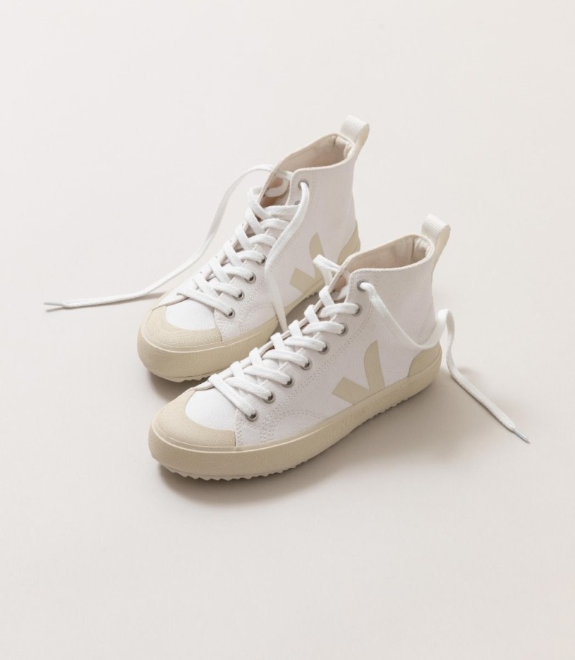 Ht Canvas White Pierre Veja