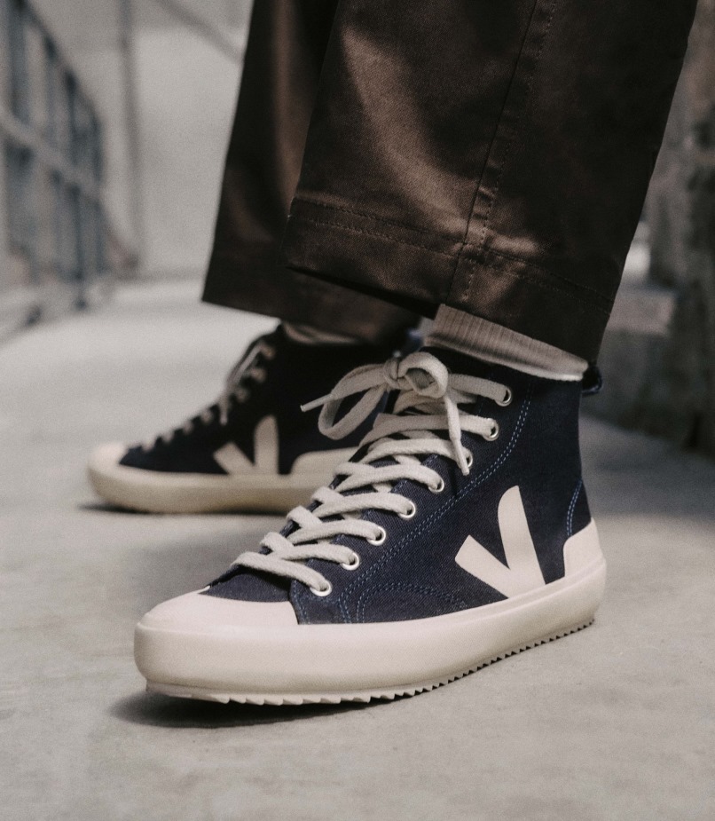 Original Veja Ht Canvas Black Pierre