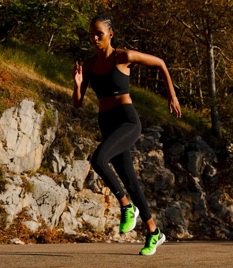 Special V-knit Vert-fluo Black Veja