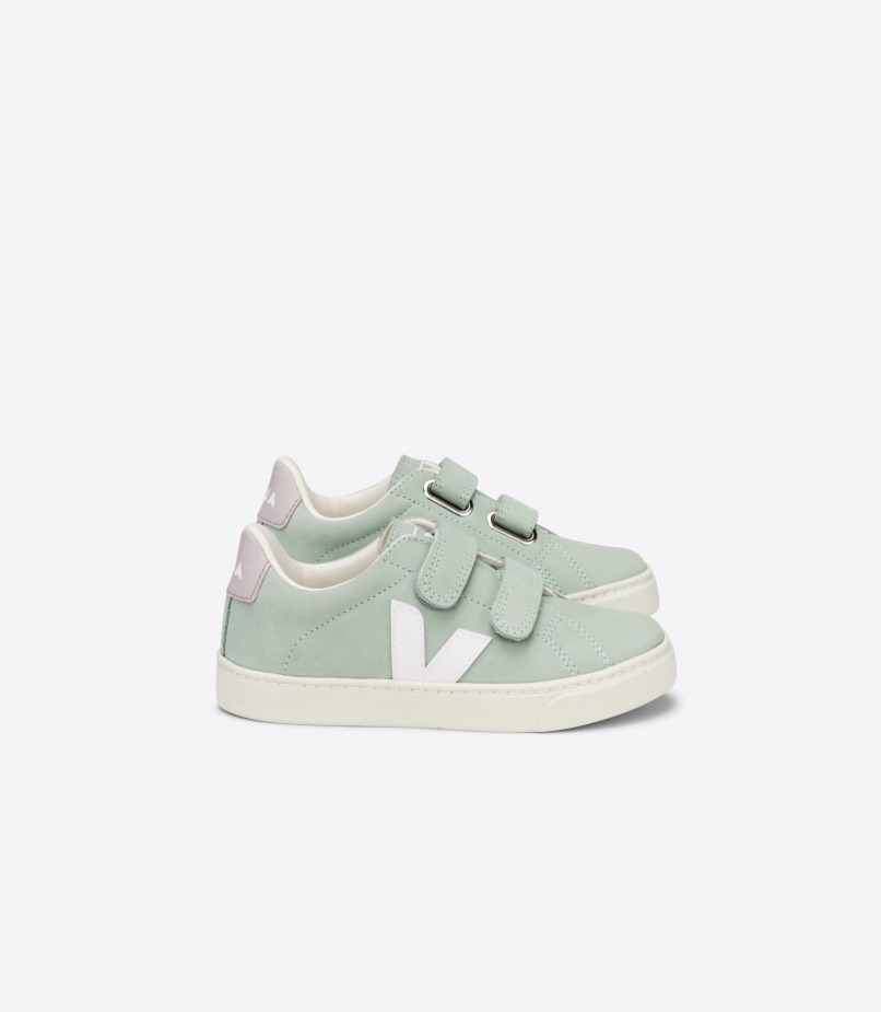 Special Veja Nubuck Matcha White