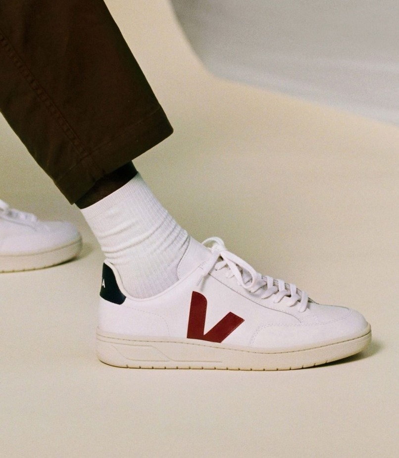 Veja Original Leather White Marsala Nautico