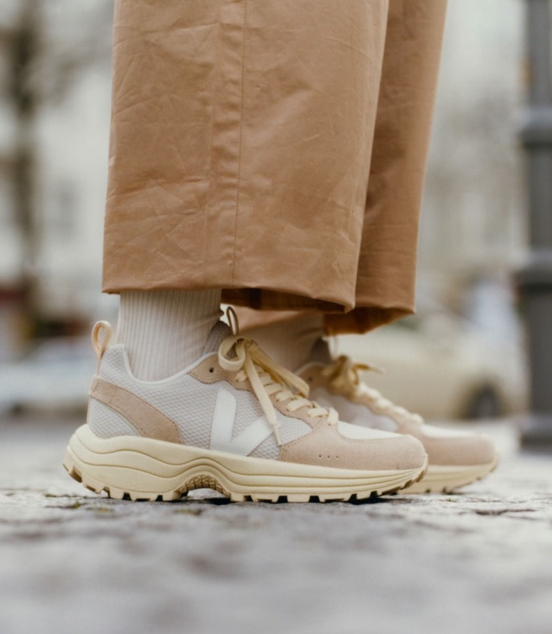 Veja A Série Alveomesh Manteiga Branca Natural