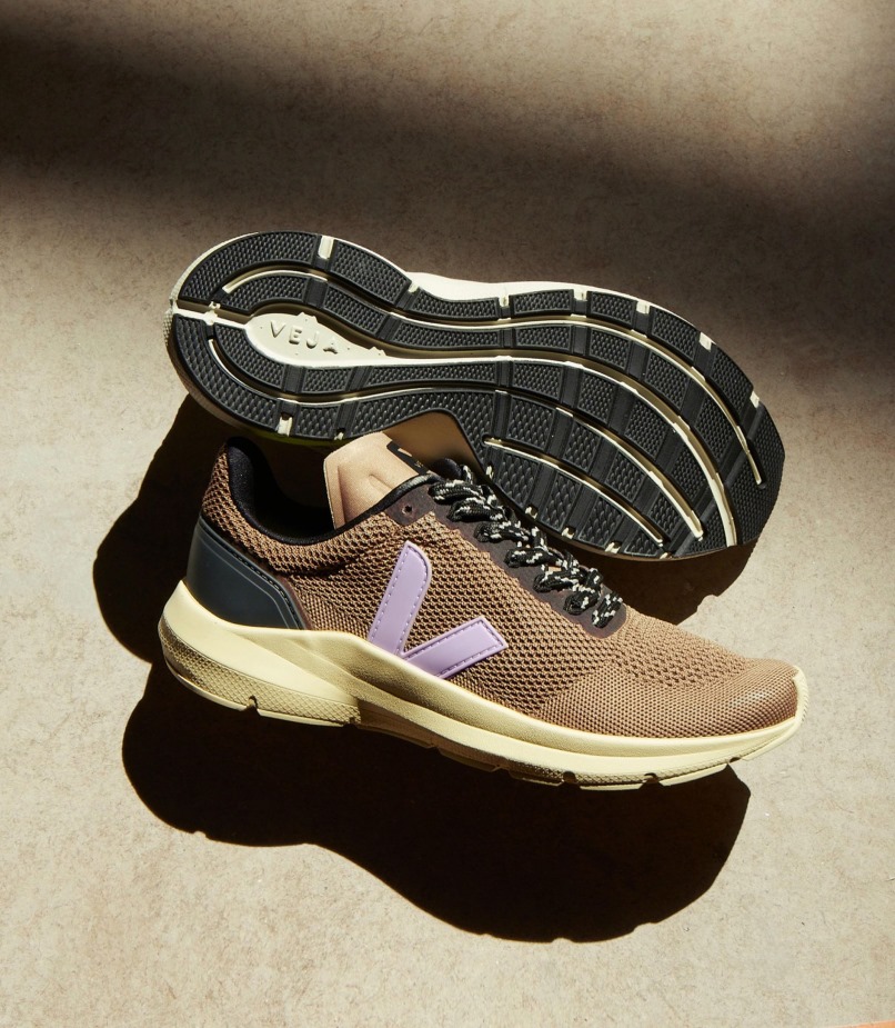 Veja V-knit Nero Parme Original