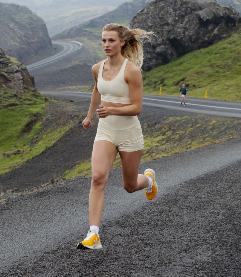 Veja Premium Lt V-knit Ouro Pierre