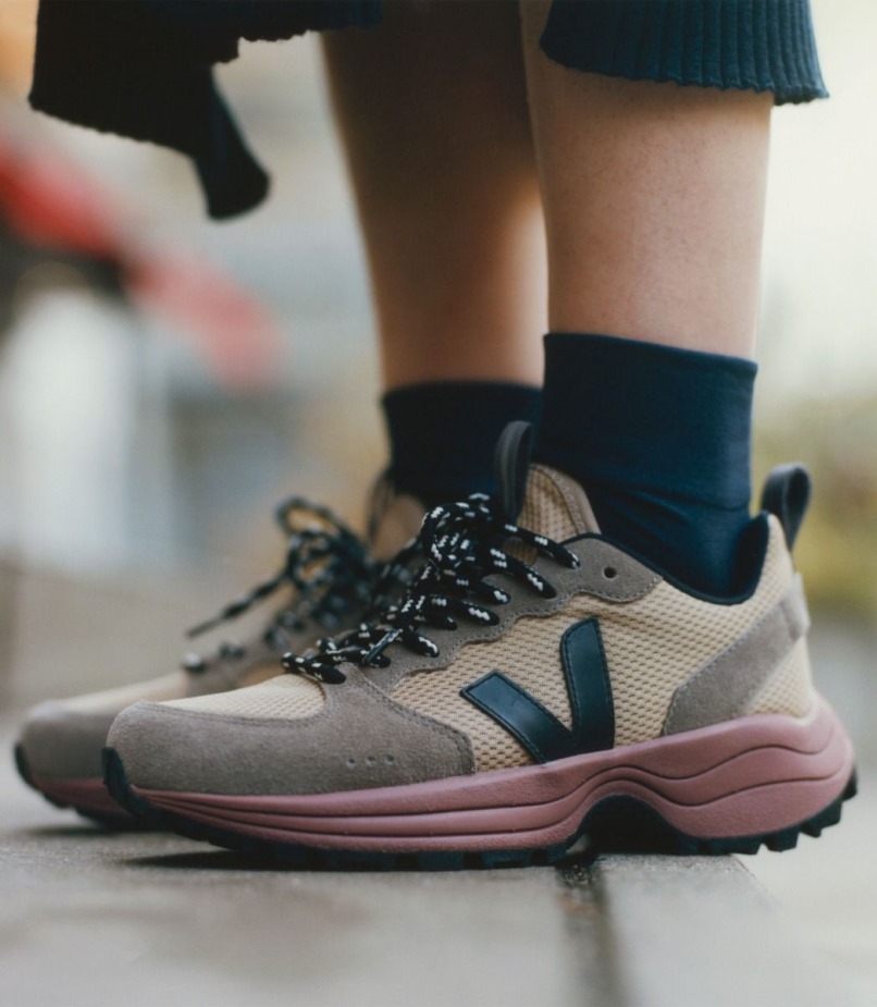 Original Veja Alveomesh Dune Black