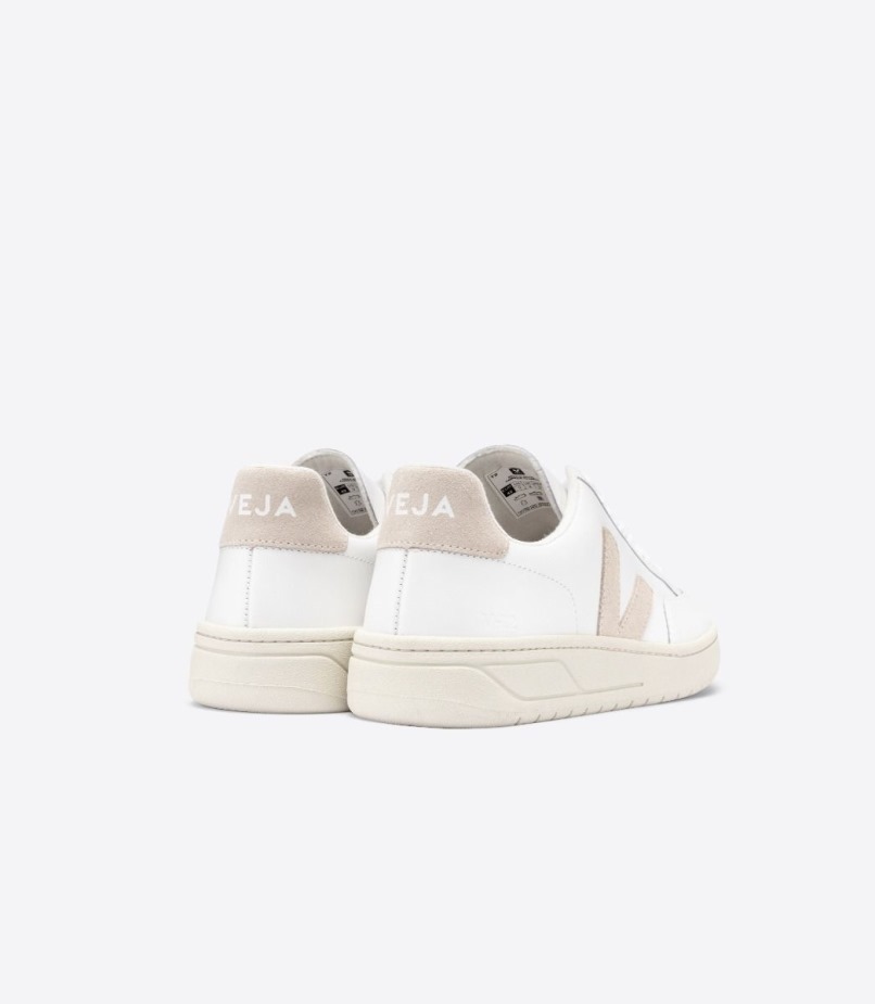 Veja Couro Branco Sable Series