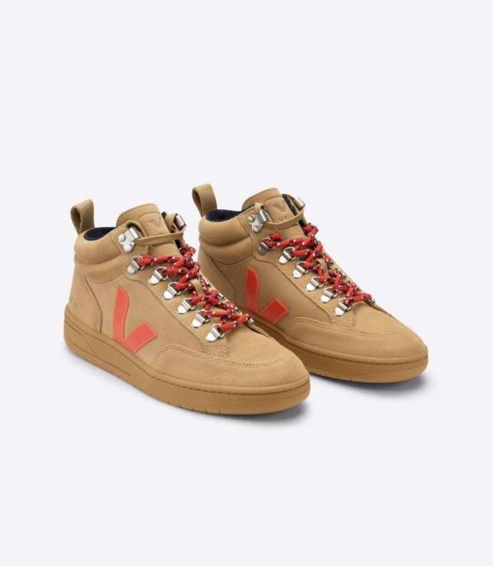 Veja Roraima Suede Desert Orange Gum Sole