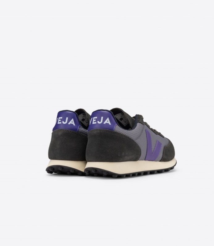 Veja Rio Branco Alveomesh Concrete Purple