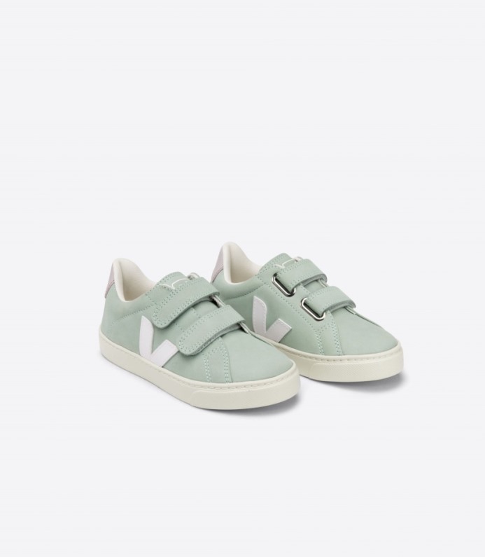 Veja Esplar Nubuck Matcha White
