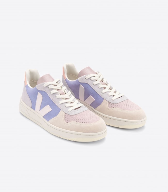Veja V-10 Suede