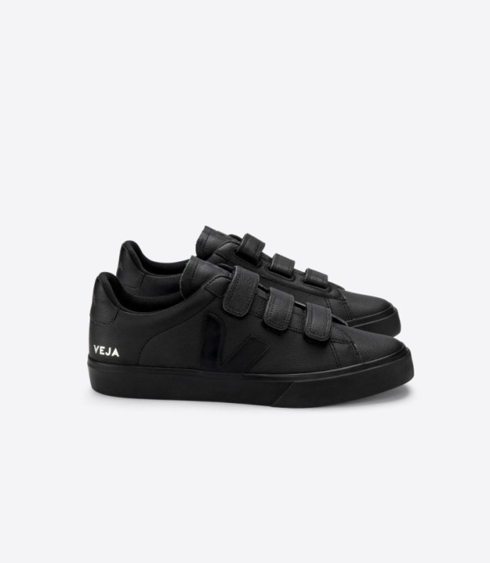 Veja Recife Cromado Couro Full Black