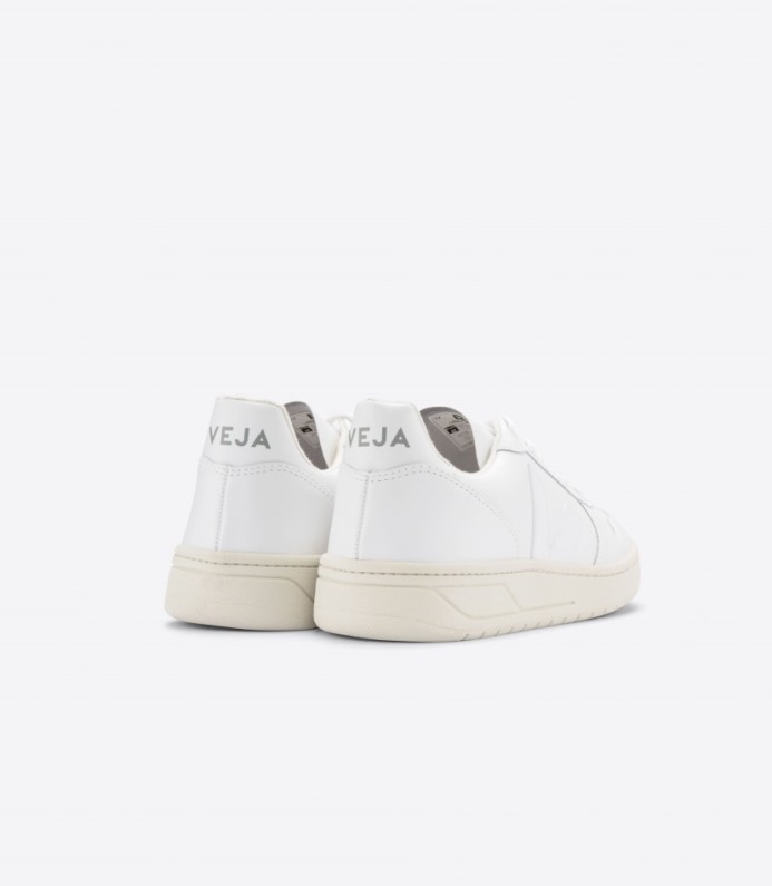 Veja V-10 Leather White