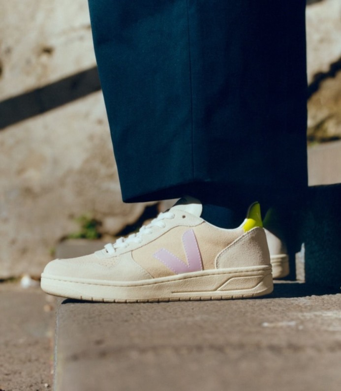 Veja V-10 Suede Multico Sable Parme