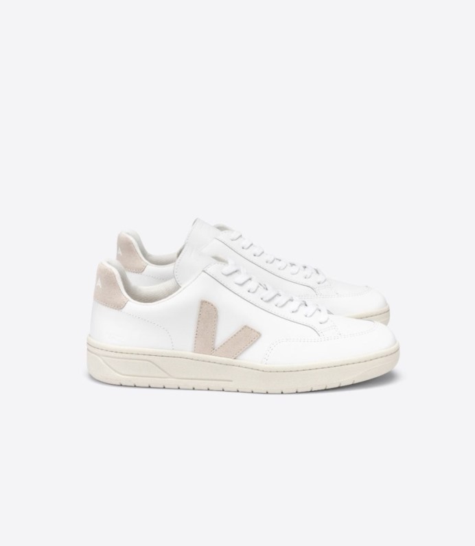 Veja V-12 Couro Branco Sable